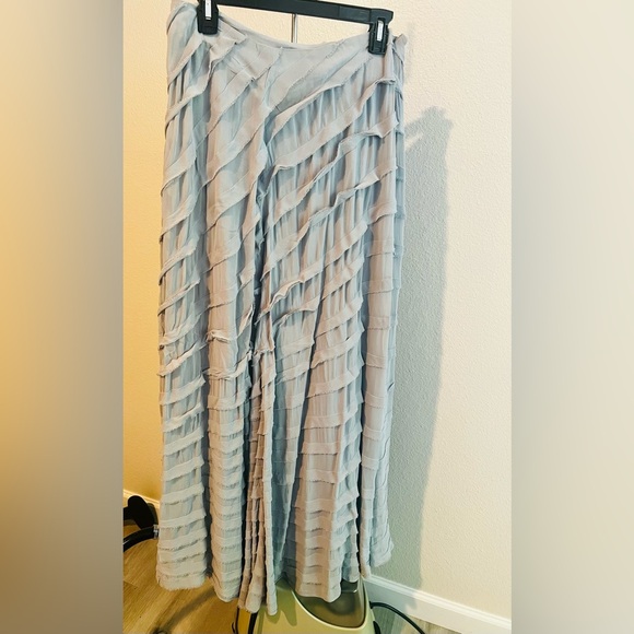 Anthropologie skirt size 6 - Picture 4 of 7